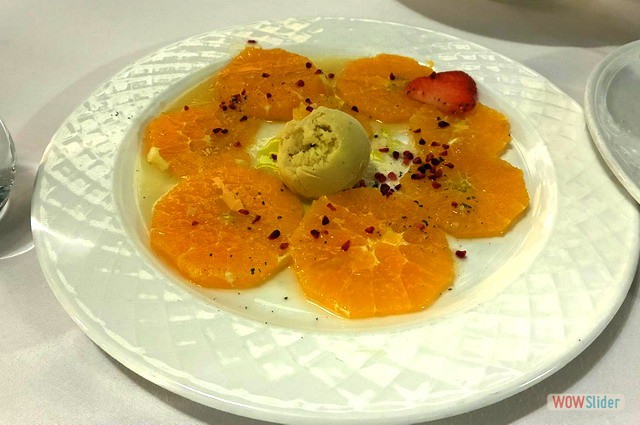 Rodajas de naranja con helado de pl�tano